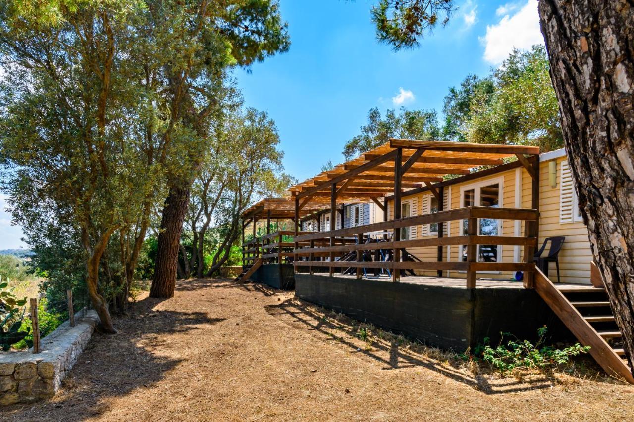 Camping La Scogliera Santa Cesarea Terme Kültér fotó