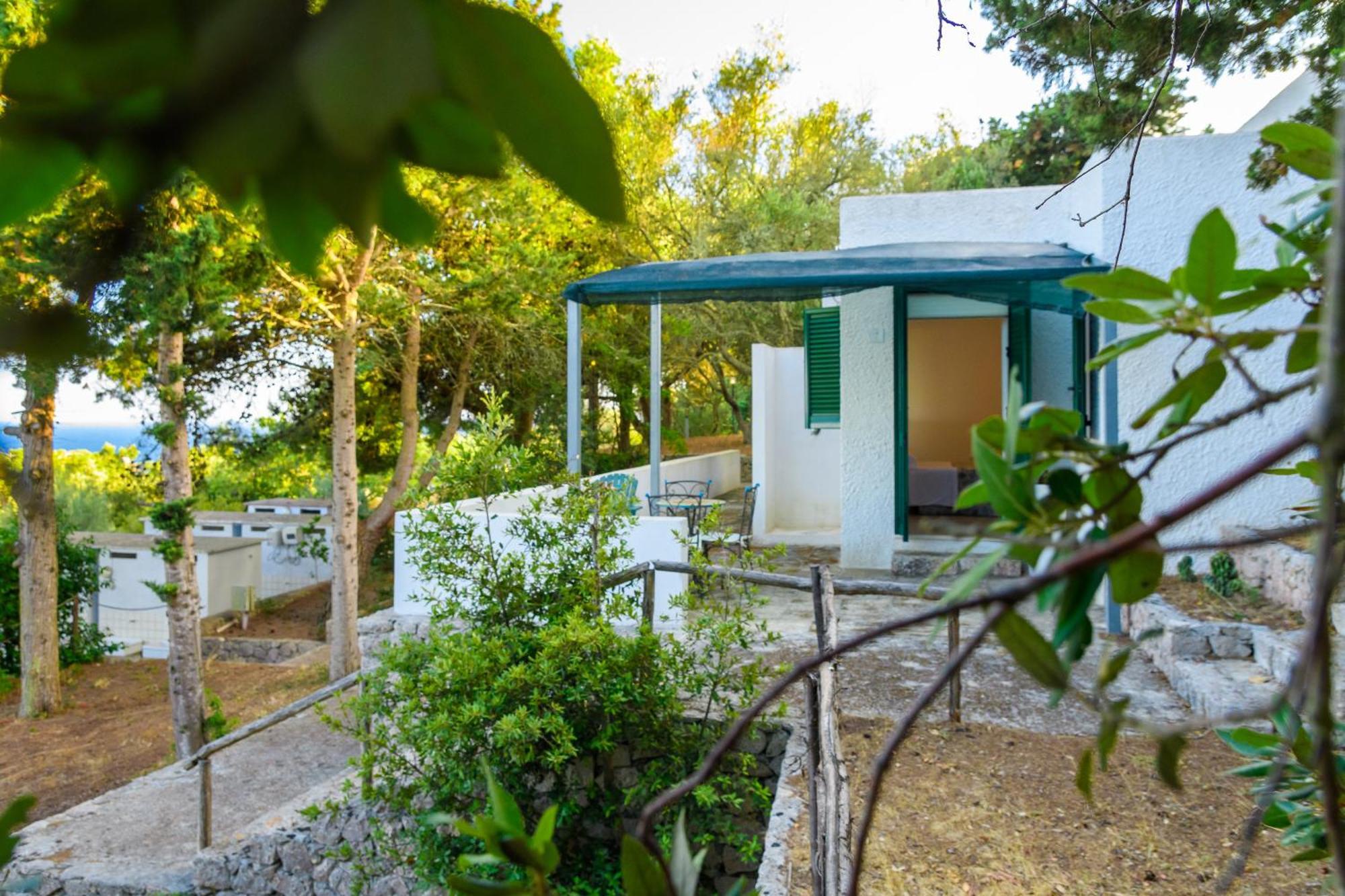 Camping La Scogliera Santa Cesarea Terme Kültér fotó